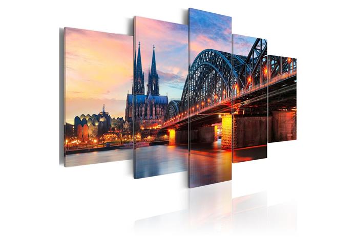 Kuva - Evening in Cologne