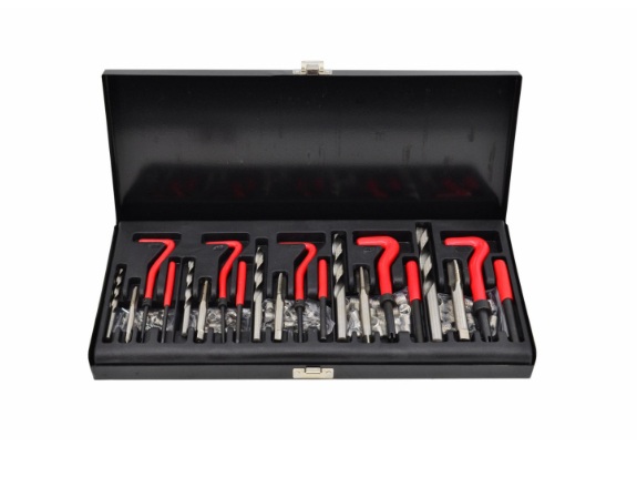 Setti AWTools AW16520BL; M5-M12; 131 kpl.