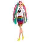 Barbie nukke sateenkaarenvärisillä hiuksilla