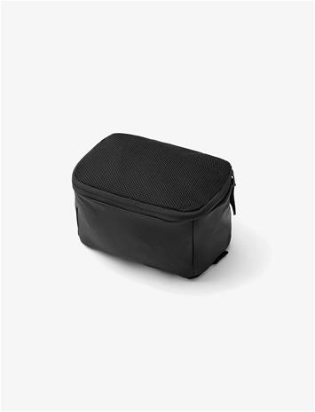 Db Essential Packing Cube S, black out